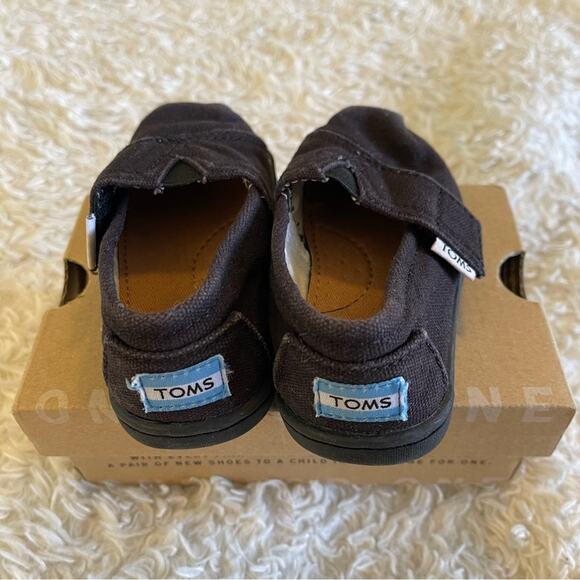 Tom’s Baby Canvas Classic Shoe Black Size 5 - Picture 2 of 6